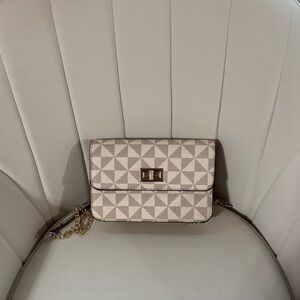 Neutral Geometric Crossbody Bag with Gold Hardware
